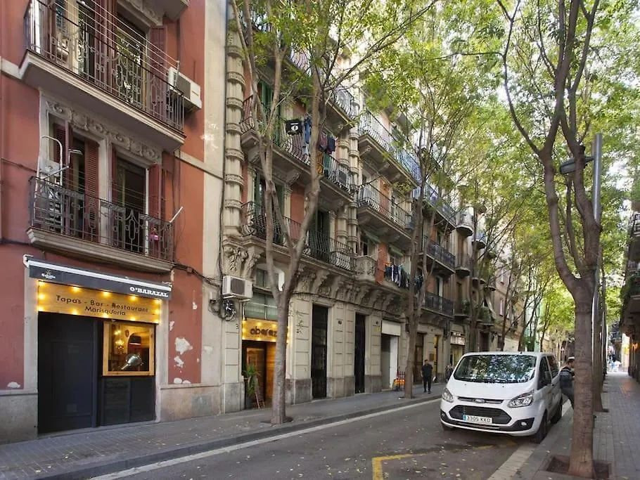 Apartament Parallel - Family Flat 2 Rooms Barcelona
